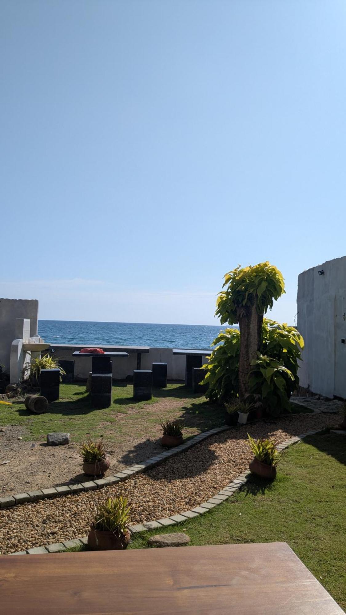 Villa Sea View Galle Esterno foto